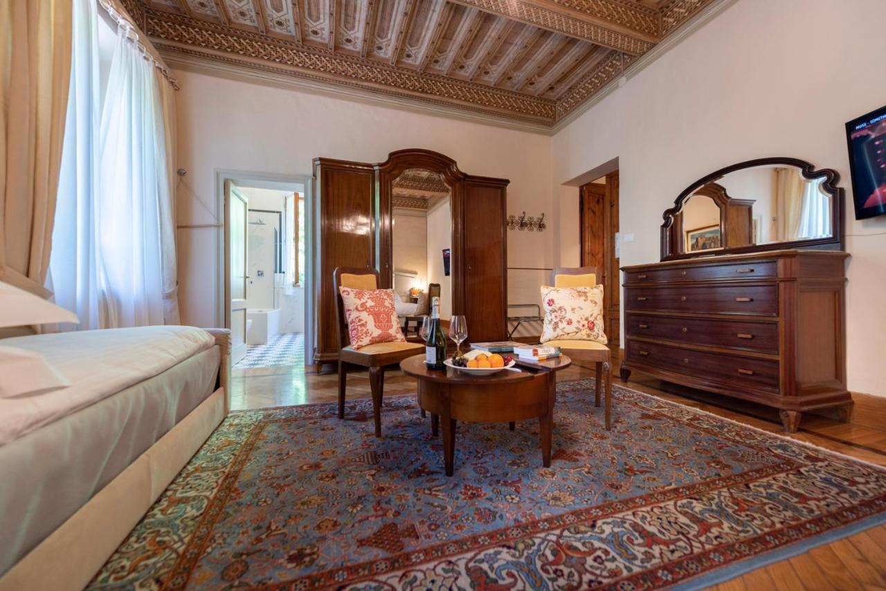 Villa Scacciapensieri Boutique Hotel Siena Kültér fotó