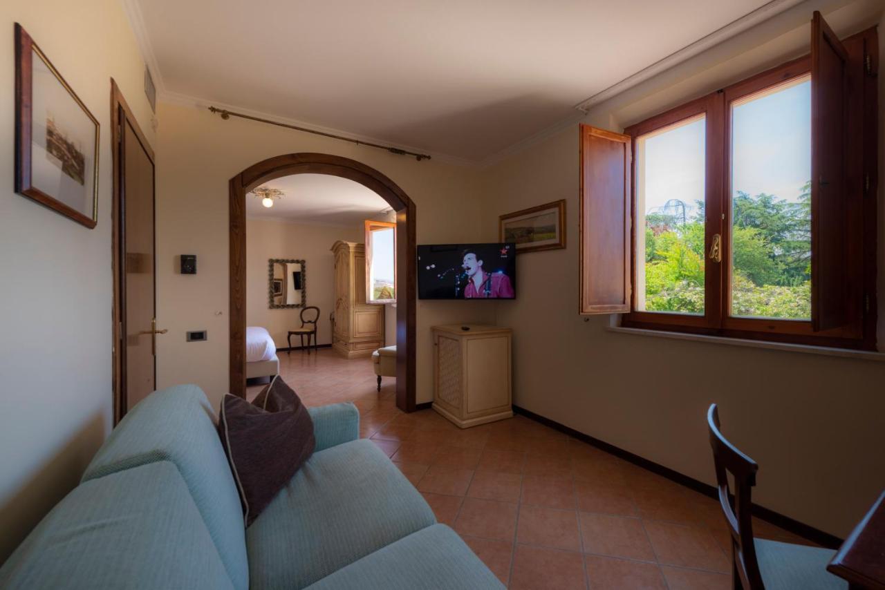 Villa Scacciapensieri Boutique Hotel Siena Kültér fotó