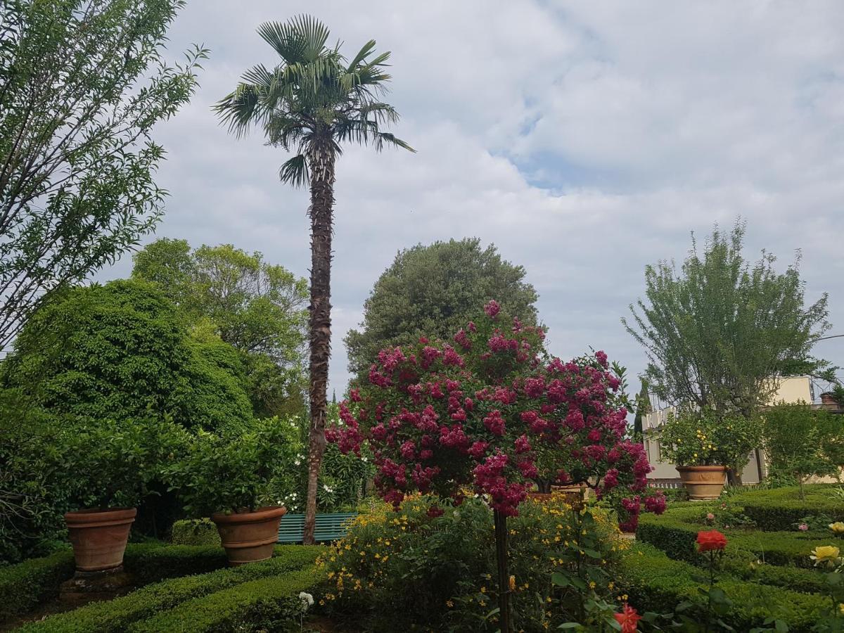 Villa Scacciapensieri Boutique Hotel Siena Kültér fotó